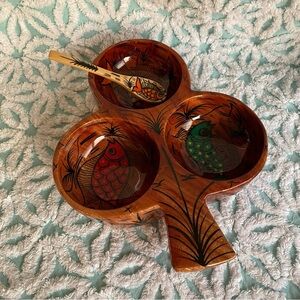 Vintage serving bowl Mexican folk art divided nut bowl trinket dish